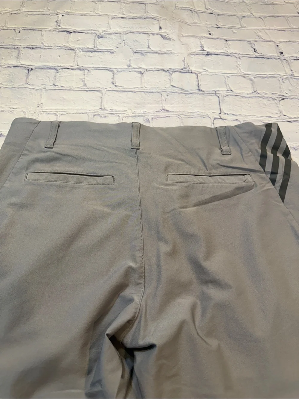 Adidas Ultimate365 3-Stripes Tapered Golf Pants 34x32 | EUC | Performance
